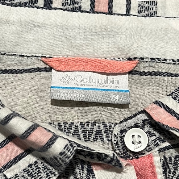 NWT Columbia Striped Half Button Up Top | Women's M - Picture 5 of 8